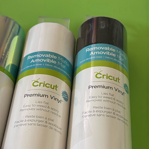 Bundle Cricut Premium Vinyl Permanent 3 Rolls Holographic White Black - Picture 3 of 5